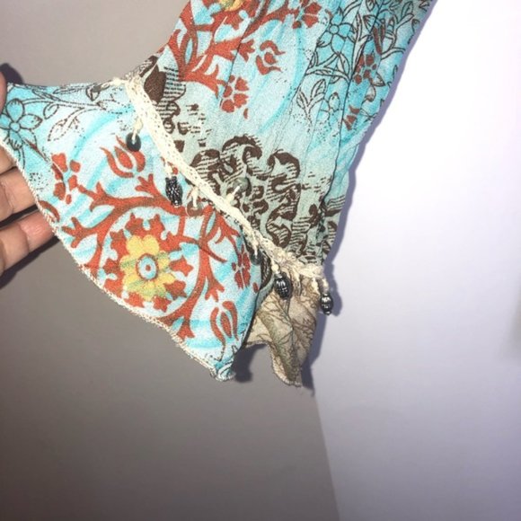 Dressbarn Boho Blouse Top M Button Up Embellished Long Sleeve Flare Cuff Multi - Picture 4 of 11